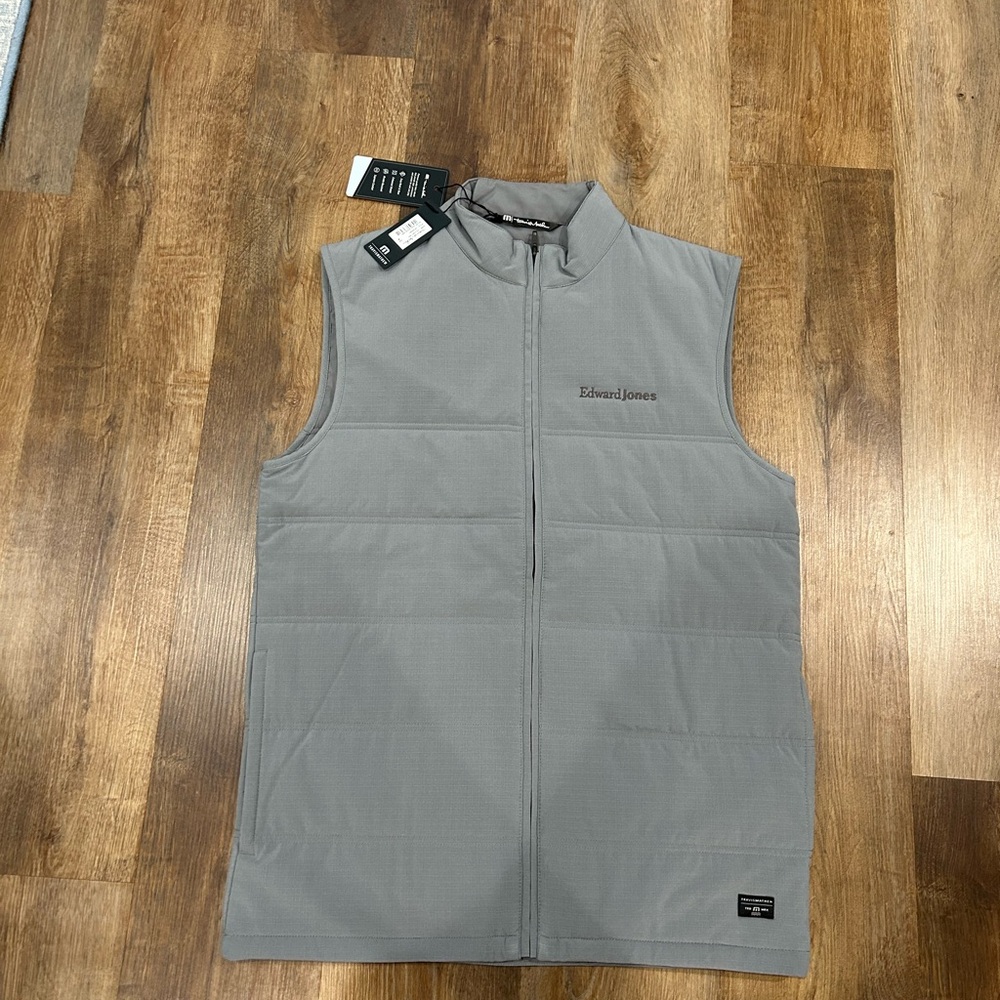 Travis Mathew Gray Vest NWT